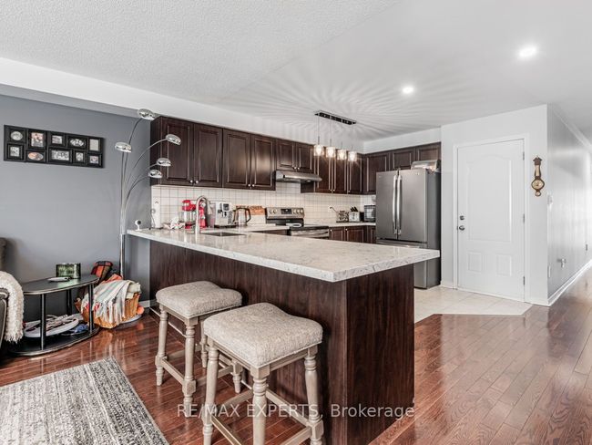 55 Coranto Way, House attached with 4 bedrooms, 4 bathrooms and 2 parking in Vaughan ON | Image 4