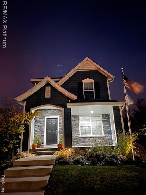 606 Kimball Street, Howell, MI, 48855 | Card Image