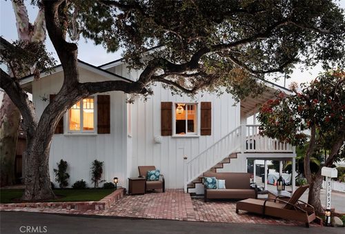 31632 2nd Ave, Laguna Beach, CA, 92651-8249 | Card Image