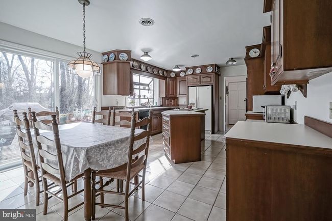 816 Hawks Bridge Rd, House other with 4 bedrooms, 3 bathrooms and null parking in MANNINGTON NJ | Image 6