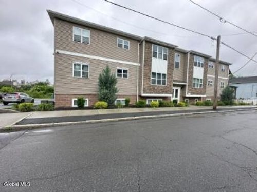 10-1311 Broadway, Rensselaer, NY, 12144-1845 | Card Image