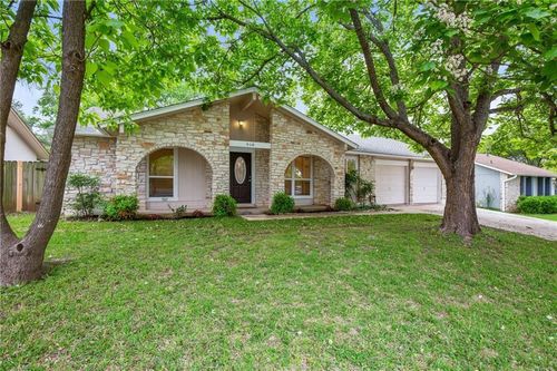 910 Powderhorn Dr, Round Rock, TX, 78681-2520 | Card Image