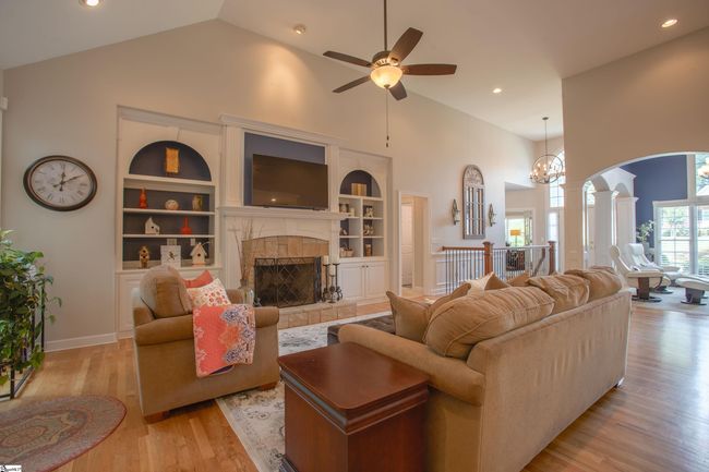10 Rothesay St, House other with 5 bedrooms, 5 bathrooms and 2 parking in Simpsonville SC | Image 10