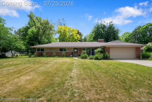 26095 Rangemore St, Southfield, MI, 48033-3418 | Card Image