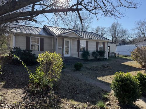 1018 4th St, West Plains, MO, 65775-2150 | Card Image