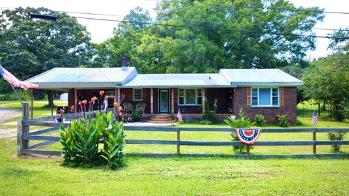 915 Dial Cove Rd, Leighton, AL, 35646-4614 | Card Image