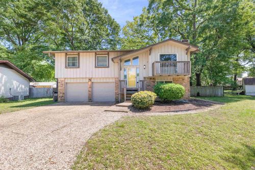 102 Oxford Cv, Jacksonville, AR, 72076-3323 | Card Image