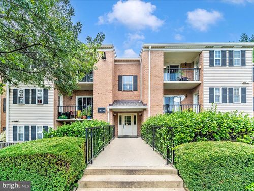 apt-301-18336 Streamside Dr, GAITHERSBURG, MD, 20879-5236 | Card Image