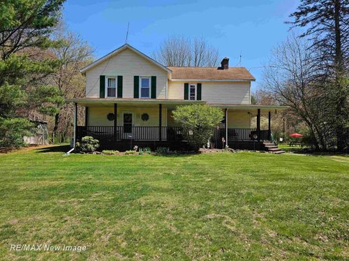 6135 Fort Rd, Birch Run, MI, 48415-9085 | Card Image