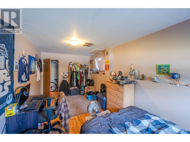 1486 Naish Dr, Home with 7 bedrooms, 4 bathrooms and 4 parking in Penticton BC | Image 11