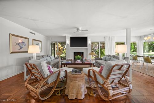 1101-100 Tall Pine Ln, NAPLES, FL, 34105-2614 | Card Image