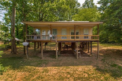 19247 Peters Bend Rd, Bogalusa, LA, 70427-1400 | Card Image