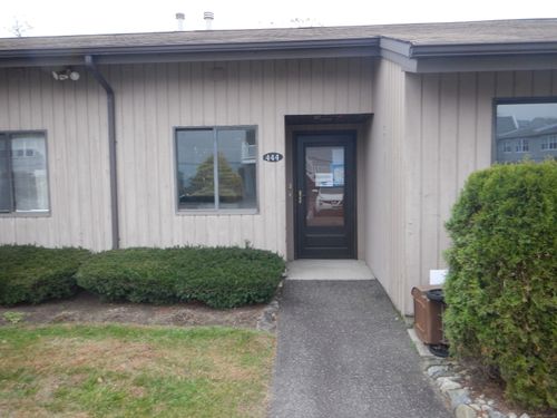 444-444 Asbury Rdg, Shelton, CT, 06484-4862 | Card Image