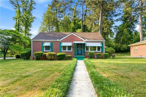 2551 E Tupelo St Se, Atlanta, GA, 30317-3012 | Card Image