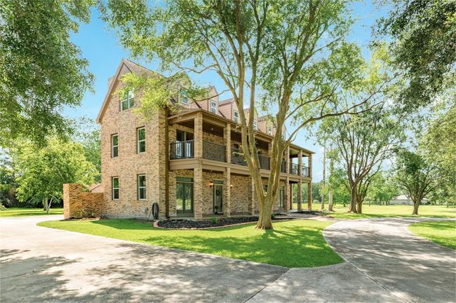 3003 Sky Ranch Dr, House other with 4 bedrooms, 4 bathrooms and 2 parking in Alvin TX | Image 6