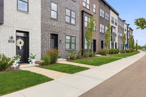 g-870 Mount Curve Blvd, Saint Paul, MN, 55116-3601 | Card Image