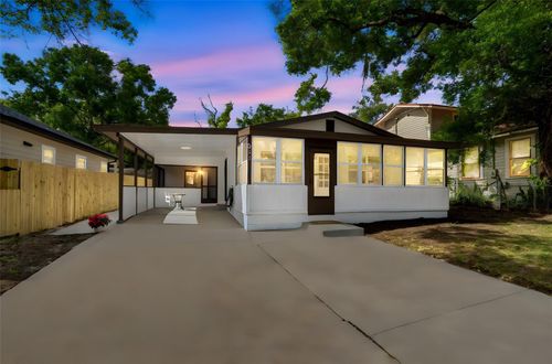 911 E Patterson St, TAMPA, FL, 33604-4243 | Card Image