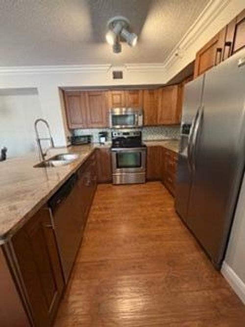 apt-207-140 Yacht Club Way, Hypoluxo, FL, 33462-6021 | Card Image