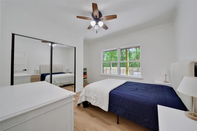 140 S Timber Top Dr, House other with 3 bedrooms, 3 bathrooms and 2 parking in Spring TX | Image 38