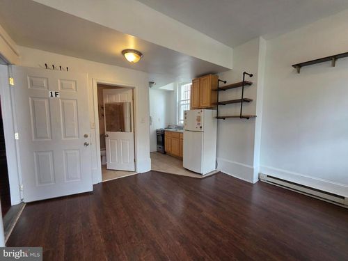 1f-38 N 40th St, PHILADELPHIA, PA, 19104-7202 | Card Image