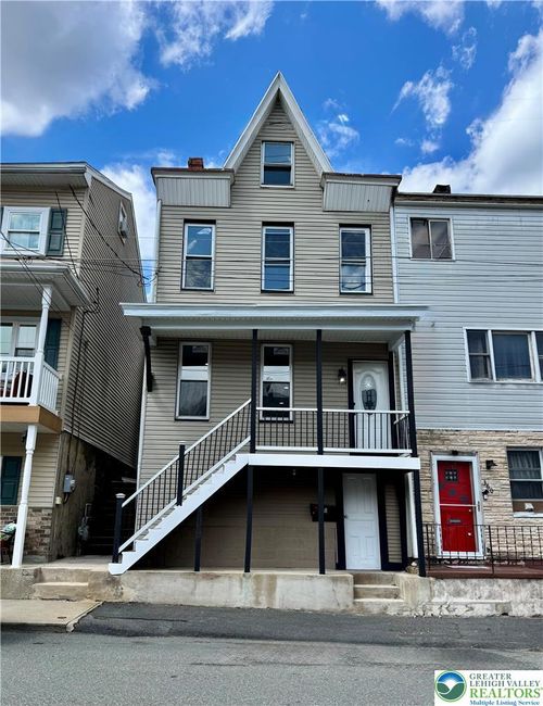 358 Front St, POTTSVILLE, PA, 17901-1253 | Card Image