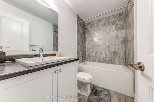14 Audubon St, House other with 5 bedrooms, 5 bathrooms and 4 parking in Whitby ON | Image 24