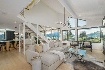 55 Axford Bay, House other with 4 bedrooms, 4 bathrooms and 6 parking in Port Moody BC | Image 3