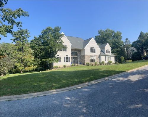 1421 Ardleigh Cir, WEST CHESTER, PA, 19380-6240 | Card Image