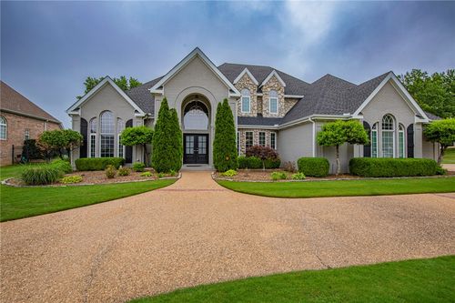 9 W Leiston Dr, Rogers, AR, 72758-8856 | Card Image