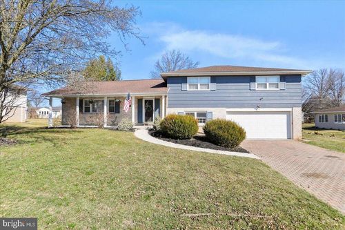 173 Colonial Dr, CHAMBERSBURG, PA, 17202-4603 | Card Image