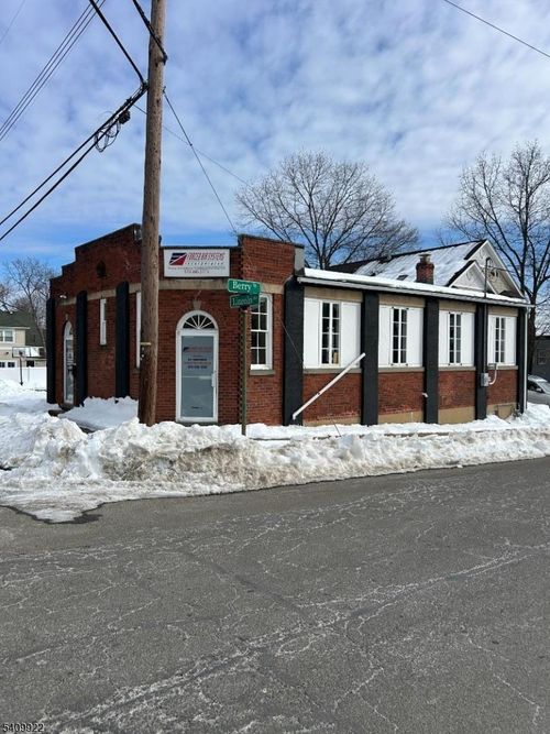 118 Lincoln Ave, Dover, NJ, 07801-2816 | Card Image