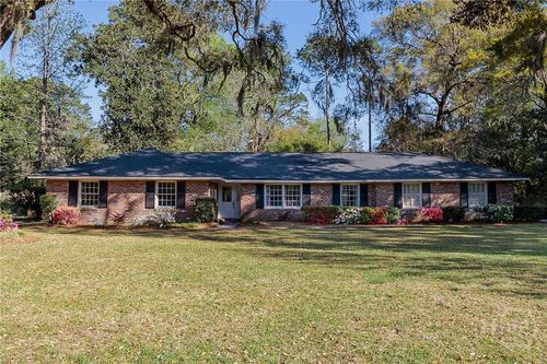 2 S Millward Rd, Savannah, GA, 31410-4212 | Card Image