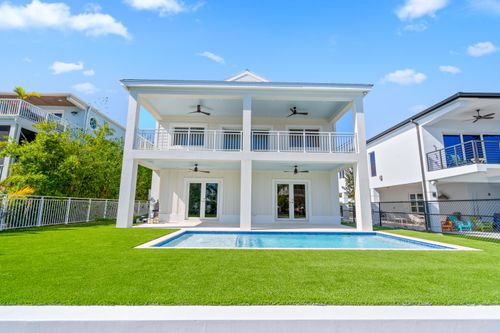 226 S Coconut Palm Blvd, Tavernier, FL, 33070-2249 | Card Image