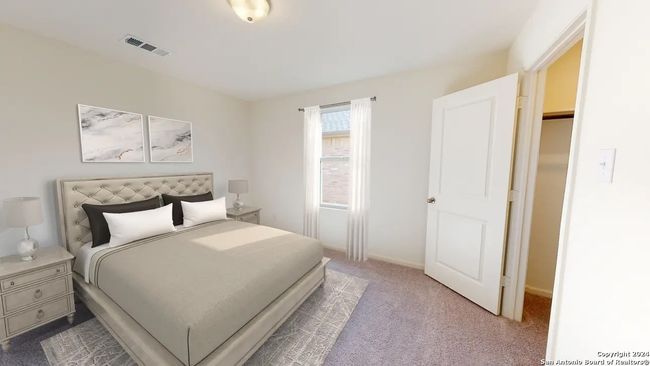 5607 Finch Cyn, House other with 5 bedrooms, 3 bathrooms and null parking in Converse TX | Image 9