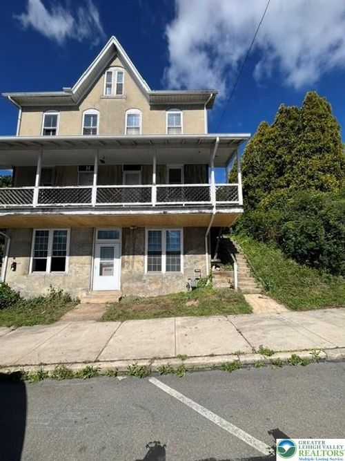 206 N 2nd St, Lehighton Borough, PA, 18235-1519 | Card Image