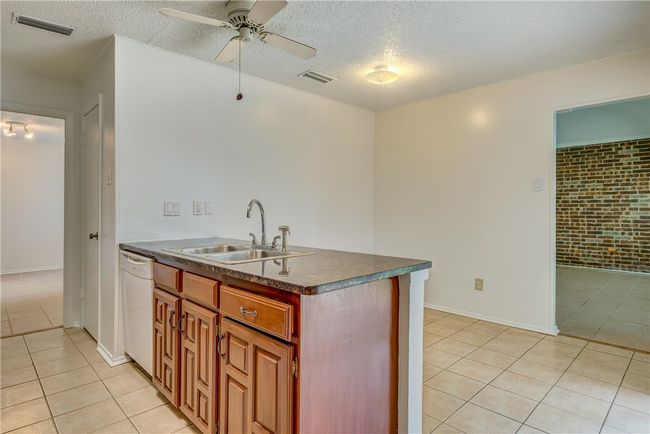1702 Elizabeth Dr, House other with 3 bedrooms, 2 bathrooms and null parking in Carrollton TX | Image 11
