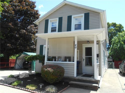 40 Cottage St, Auburn, NY, 13021-1802 | Card Image