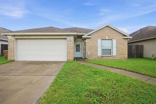 3905 Freds Folly Dr, Corpus Christi, TX, 78414-5723 | Card Image