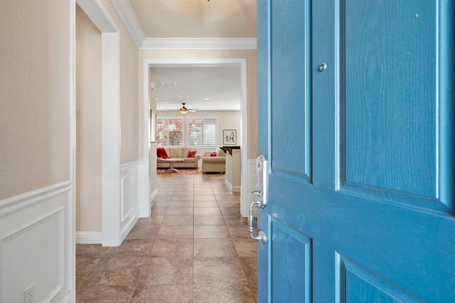 2476 Chimney Point Ln, House other with 2 bedrooms, 2 bathrooms and null parking in Manteca CA | Image 5