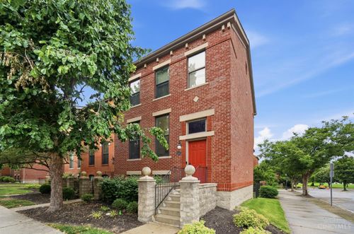 1013 John St, Cincinnati, OH, 45203-1431 | Card Image