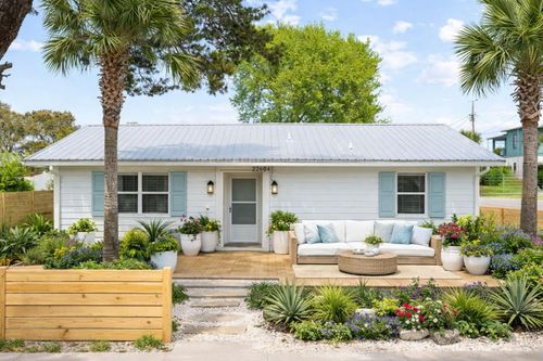 22604 Hilltop Ave, Panama City Beach, FL, 32413-3035 | Card Image