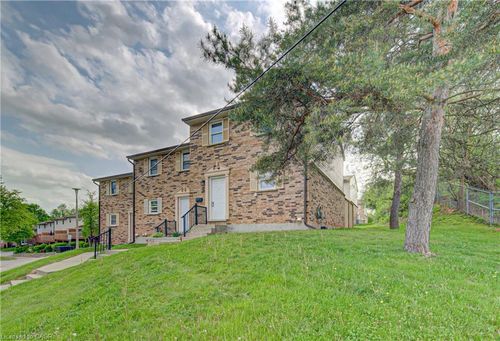 26-175 Cedar St, Cambridge, ON, N1S4X9 | Card Image