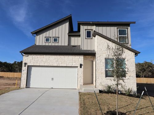 200 Bishop Wood Rd, Dripping Springs, TX, 78620-5737 | Card Image