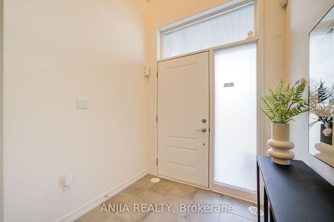 46 Pl Armillo, House attached with 4 bedrooms, 5 bathrooms and 2 parking in Markham ON | Image 4