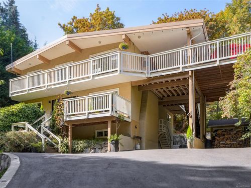5190 Lochside Dr, Saanich, BC, V8Y2G3 | Card Image