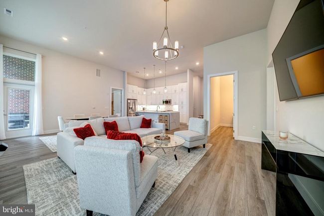 APT-102 - 1761 Old Meadow Rd, Condo with 2 bedrooms, 3 bathrooms and null parking in MCLEAN VA | Image 10
