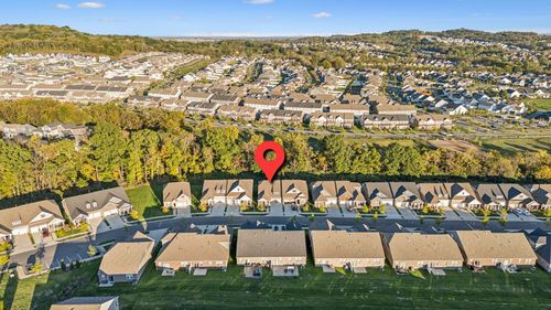 420 Gingerwood Ln, Hendersonville, TN, 37075-2999 | Card Image