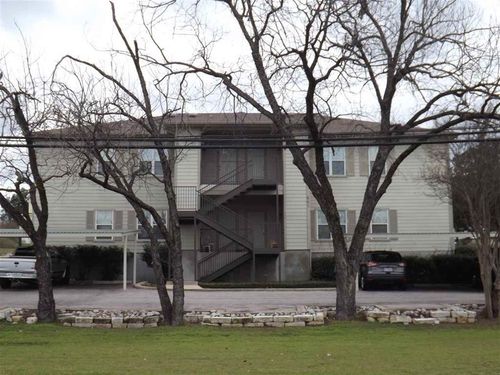 501 Avenue J 201, Marble Falls, TX, 78654 | Card Image