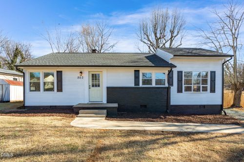 803 Oakley St, Graham, NC, 27253-1618 | Card Image
