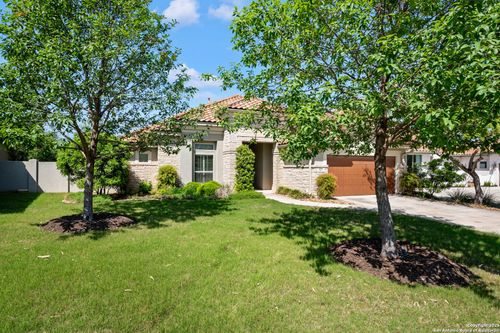 527 Talmadge Ln, Shavano Park, TX, 78249-2998 | Card Image